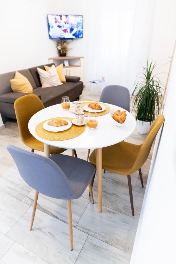 "Skalinada" Apartments In The Heart Of Split Exterior photo